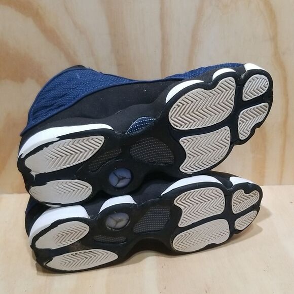 Jordan 13 Navy 2022 WOMEN'S SIZE 7 1/2 - Picture 6 of 7